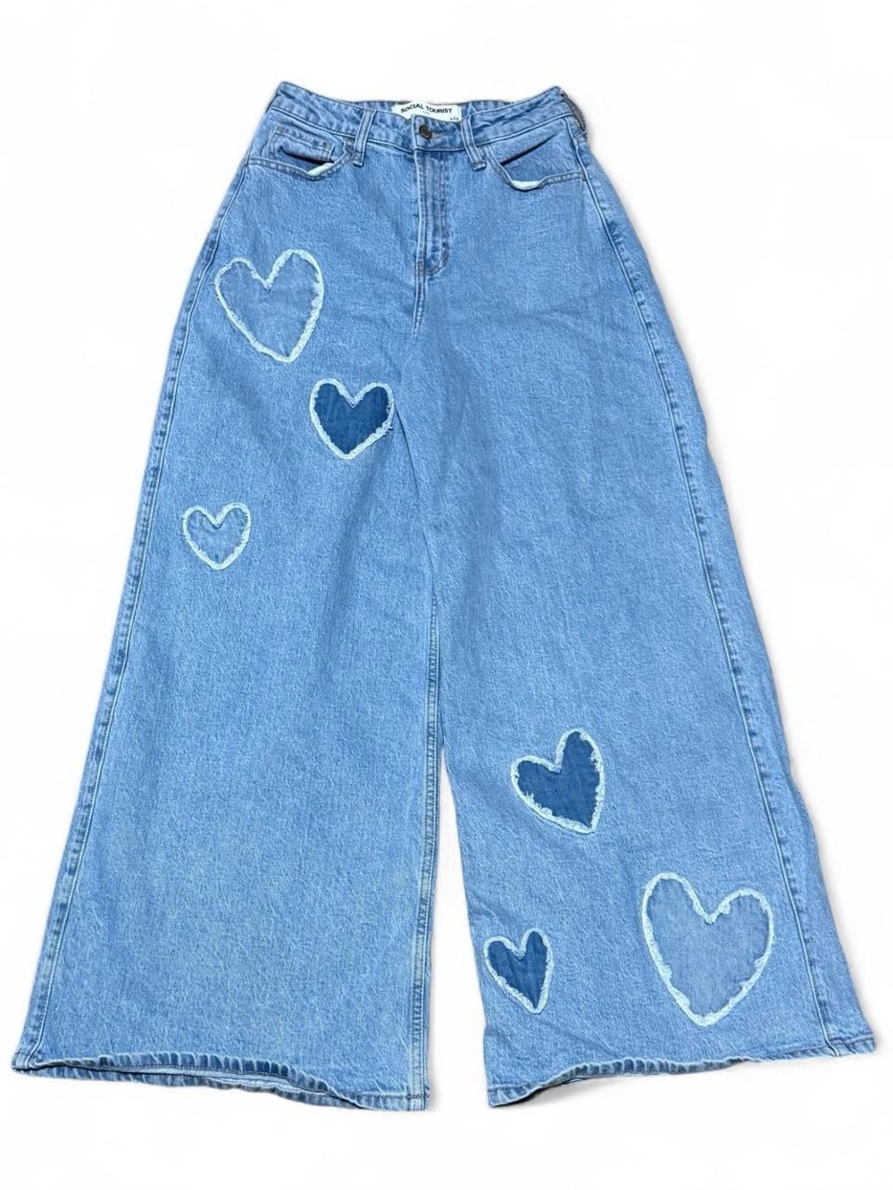 Social Tourist Heart Patch Ultra High Rise Baggy Wide Leg Jeans W29 9R Cottage